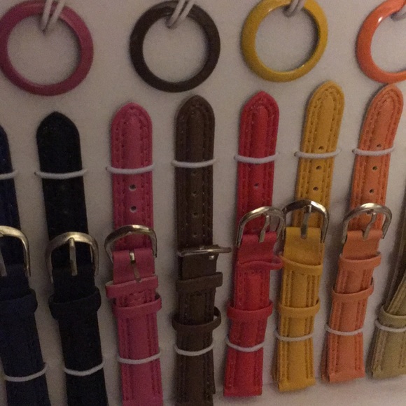 Girls watch - Picture 2 of 2